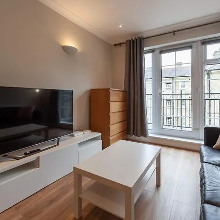 Spacious And Bright 2 Bed Apartment Tower Bridge London Exterior photo